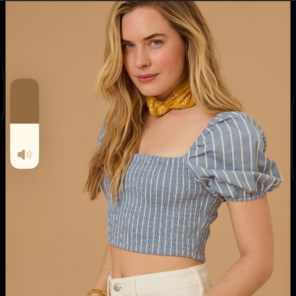 Altar'd State Marcella Blue and White Puff Sleeve Crop Blouse